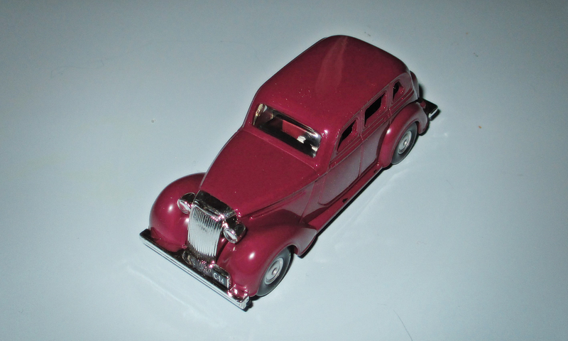 Illustration for article titled That Time Hot Wheels made a Humber Super Snipe...